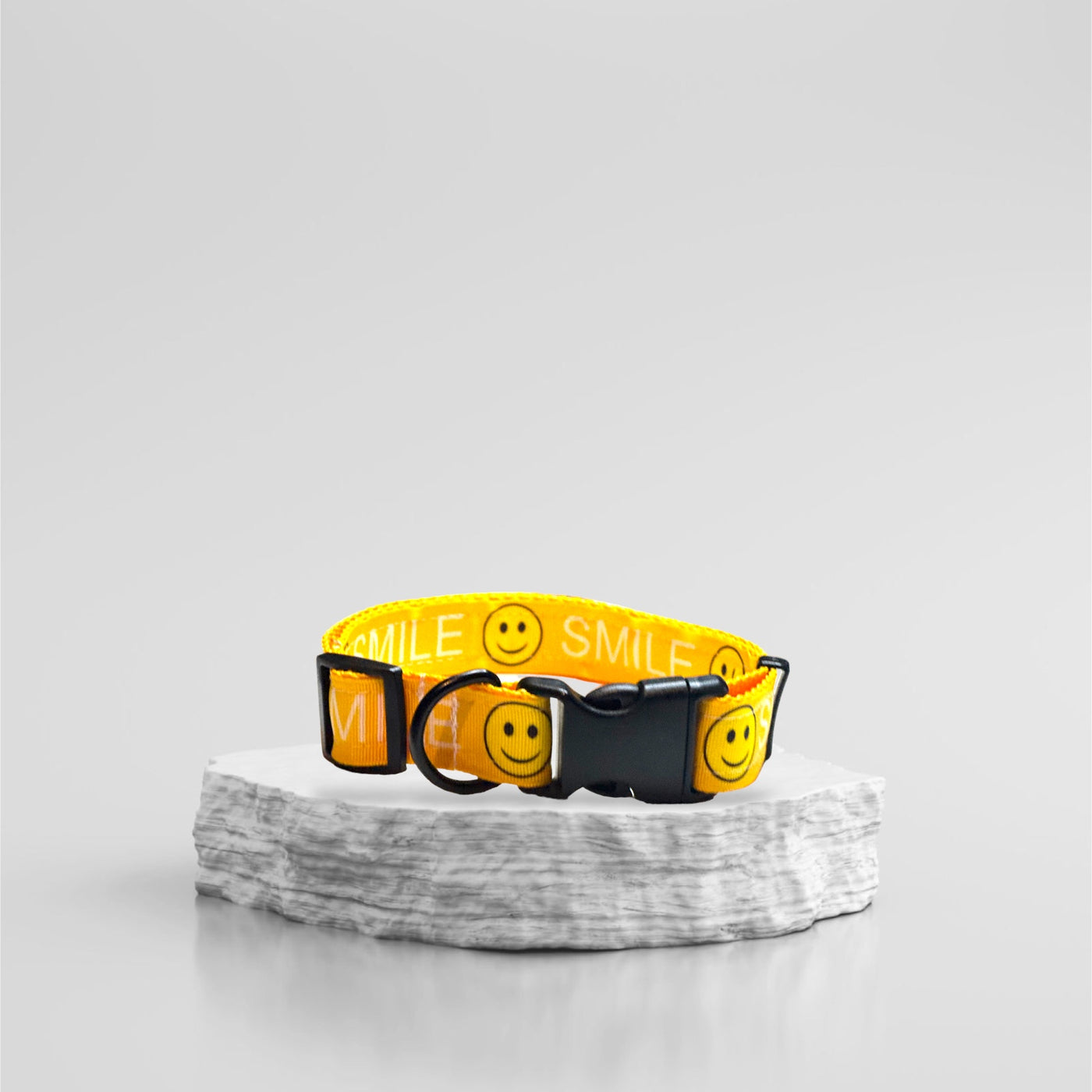 Yellow Smile dog collar