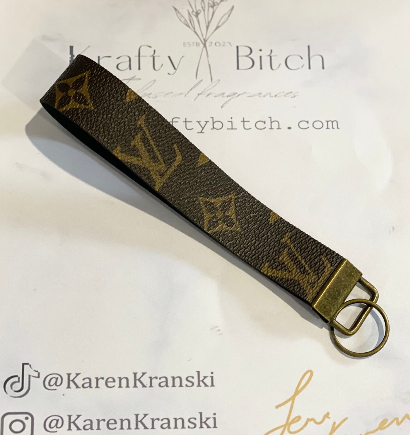 Faux original print Louis Vuitton fob Keychain