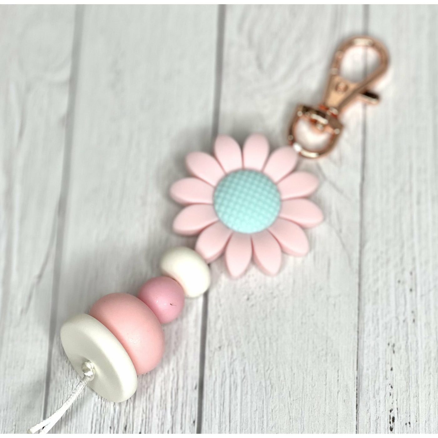 Pink Daisy keychain